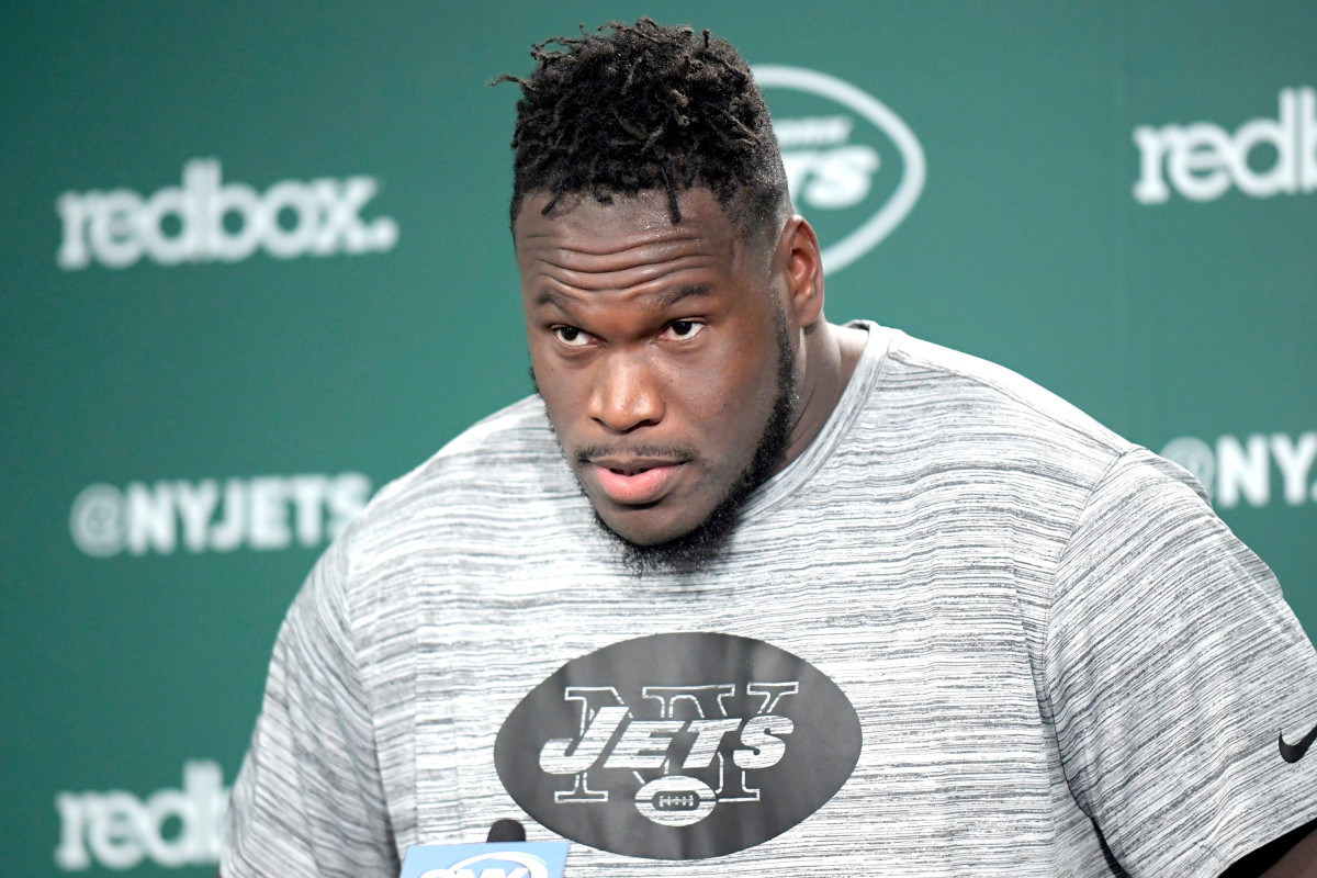 Three Doctors Told Offensive Guard Kelechi Osemele He Needed Shoulder Surgery, The Jets Disagreed, and Now He’s a Free Agent